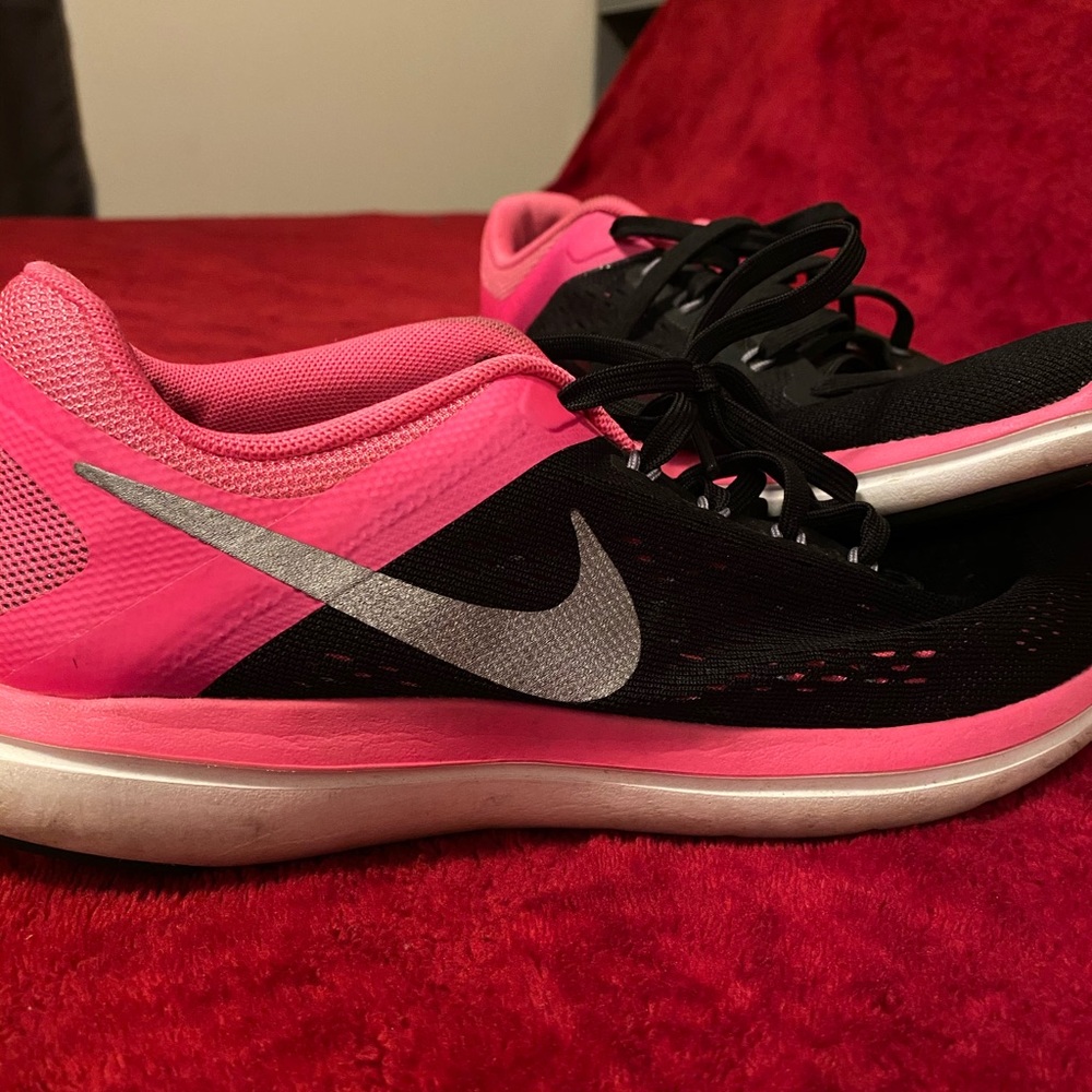 Nike shoes